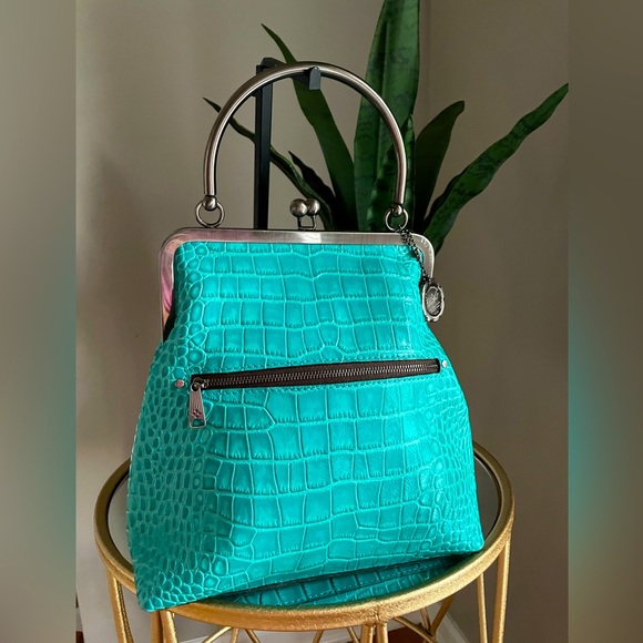 Patricia Nash 10th Anniversary Aqua Croc Embossed Bag - Picture 2 of 11